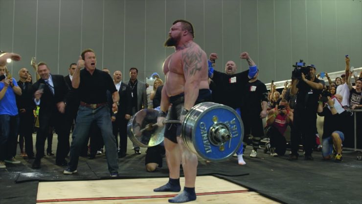 Eddie Hall with Arnie