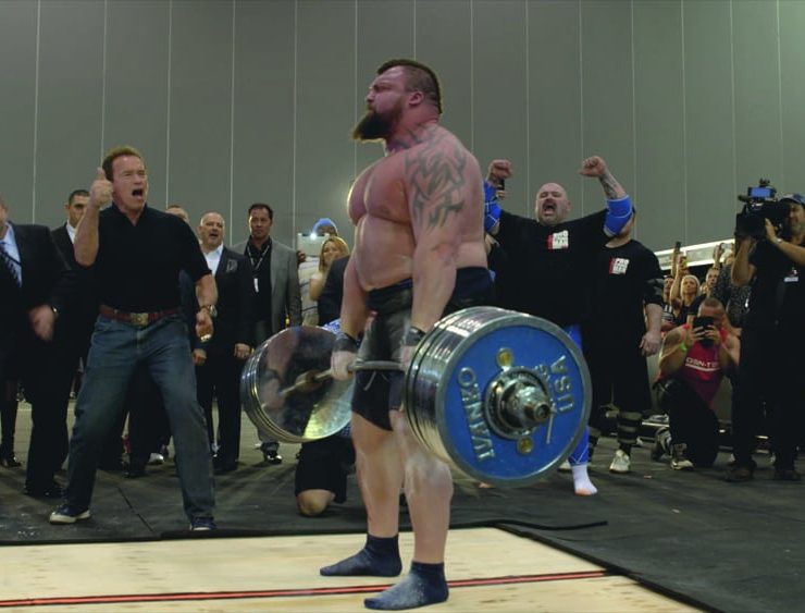 Eddie Hall with Arnie