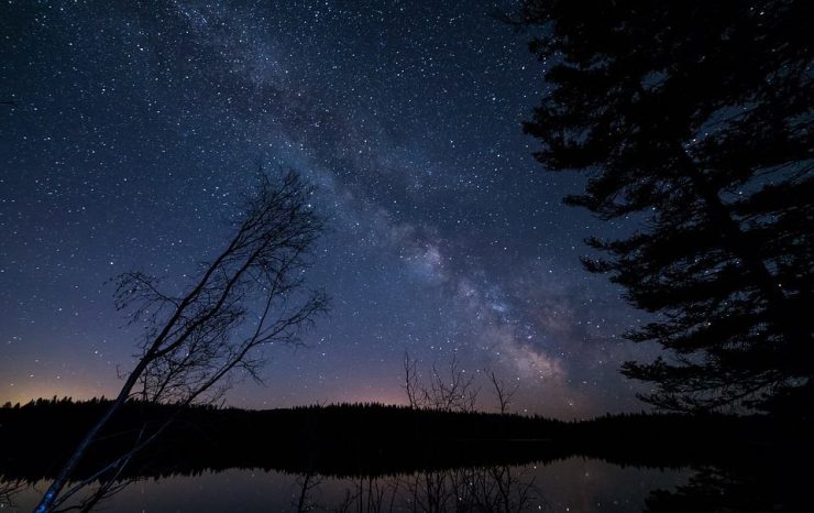 A nighttime sky in the wilderness