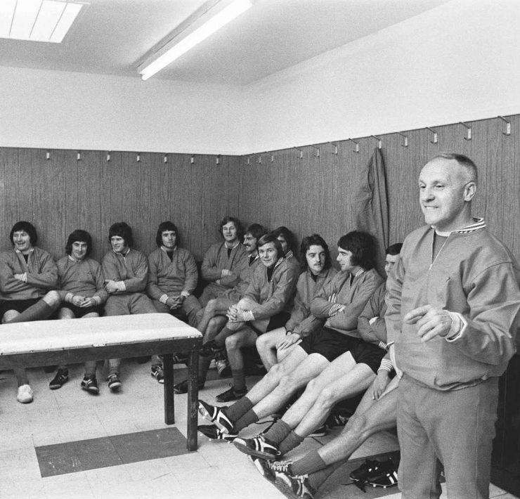Bill Shankly addresses the Liverpool players in the dressing room