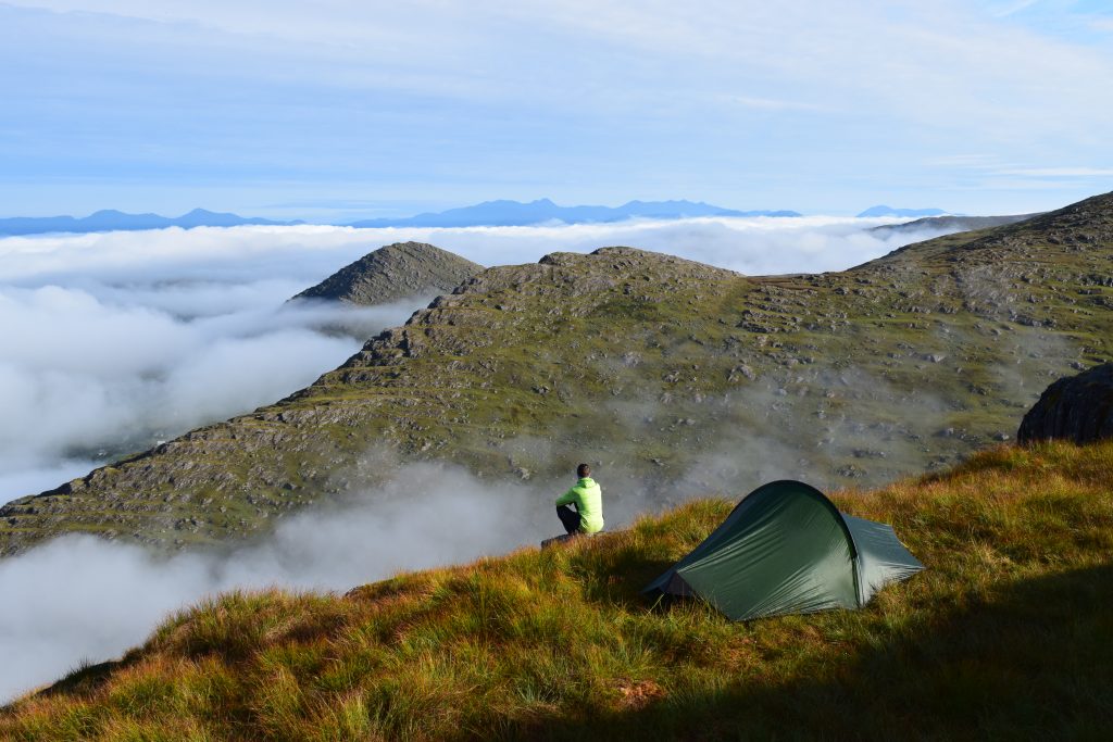 Waking up above the clouds on Knockowen