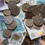 English banknotes and coins