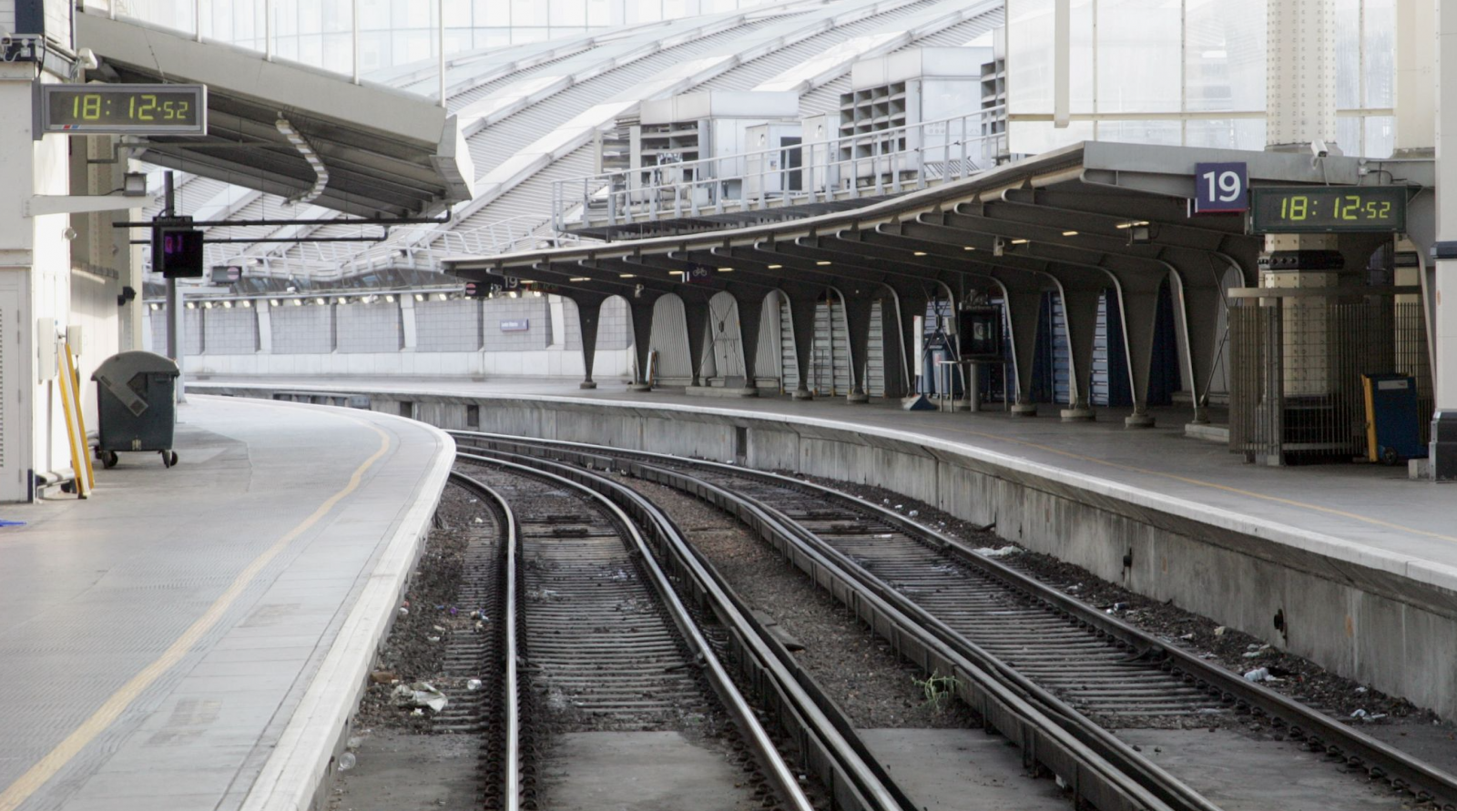 empty platform at Waterloo railway station