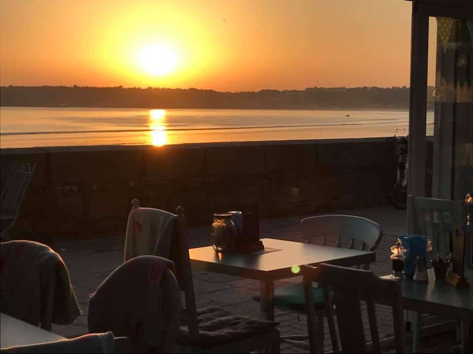 Lookout Beach Cafe Jersey