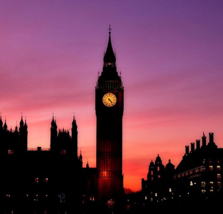 The palace of westminster at dusk
